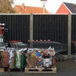 Bræddehegn-sort-malet-2-500x300
